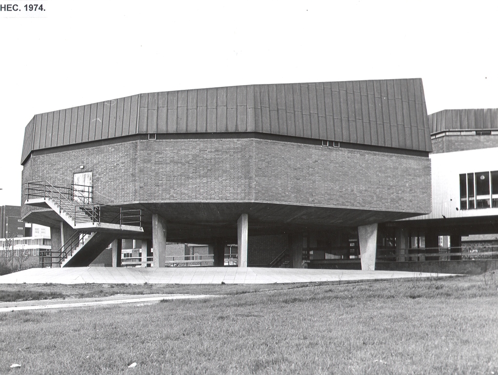 HEC 1974 Image 4
