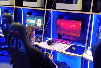 Lewis In The Esports Suite