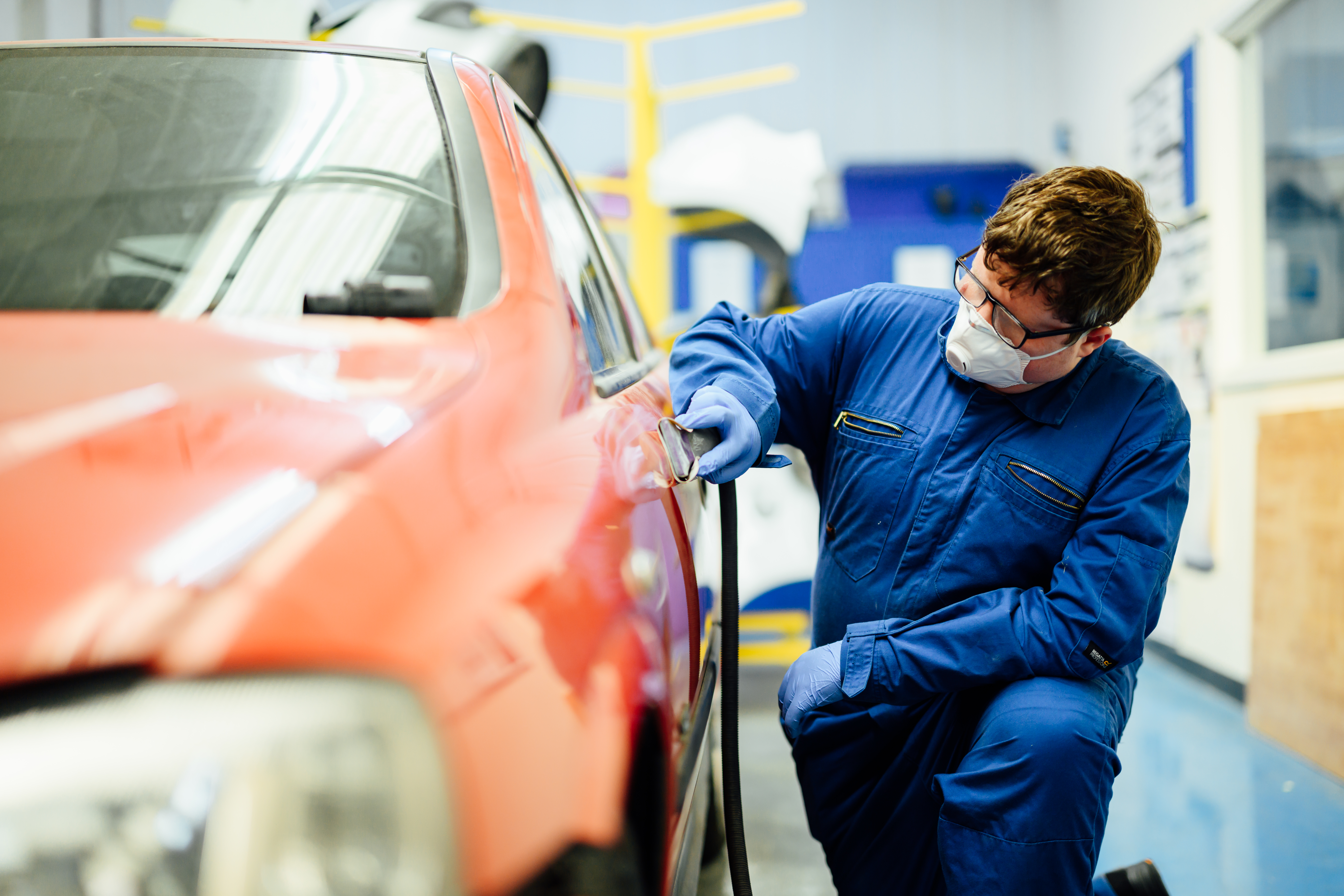 Newcastle College Automotive Spray Repair (8)