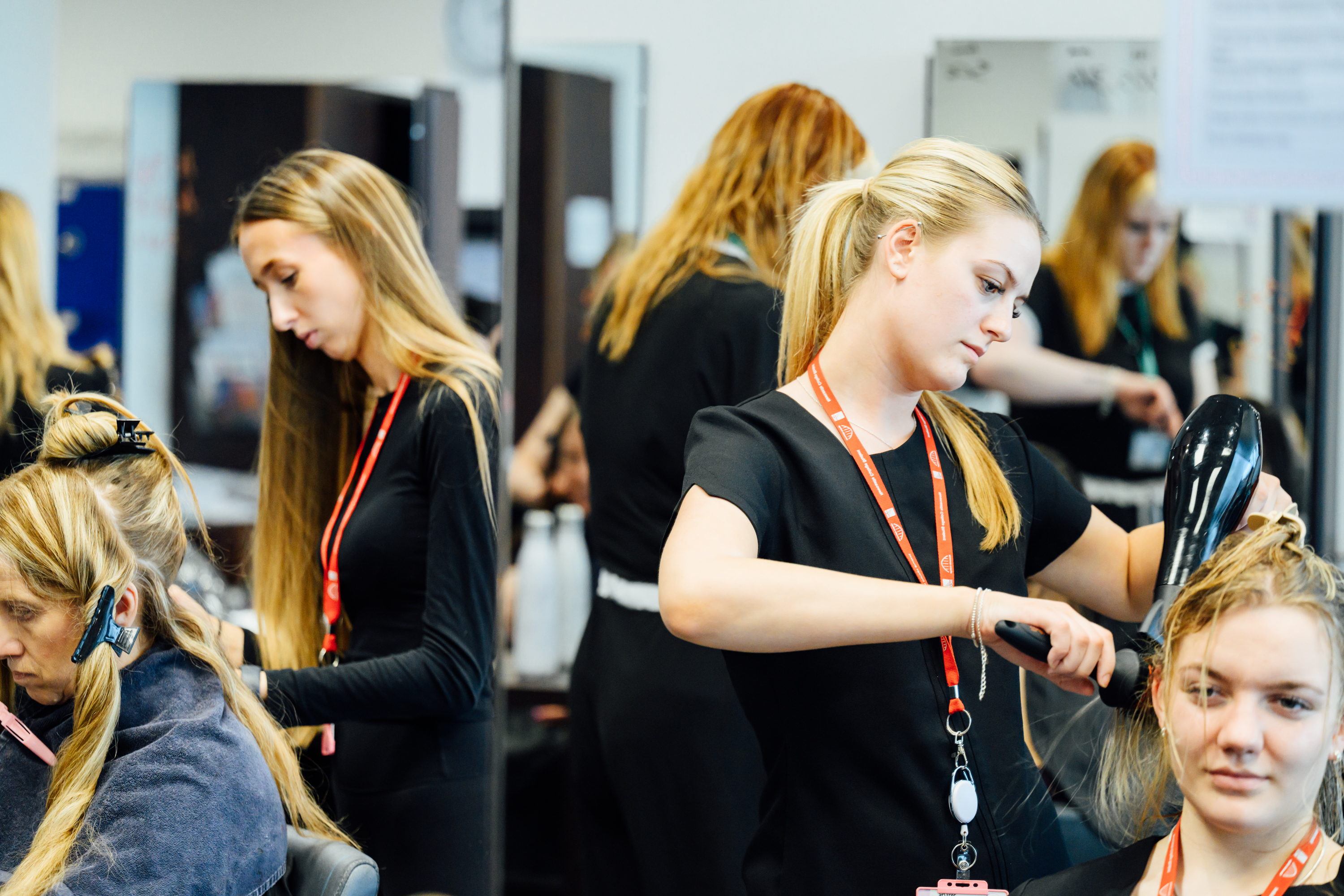 Newcastle College Hairdressing FE (1)