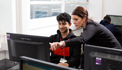 an industry first: a dual apprenticeship - master’s... BSc (Hons) Digital and Technology Solutions (Integrated Degree ...